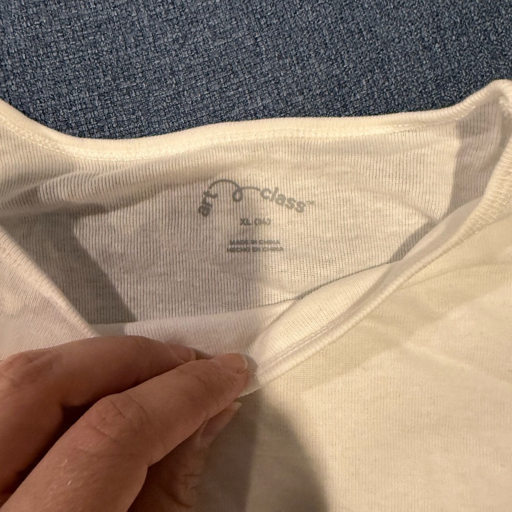 Art Class Soft White Tee - Picture 2 of 3
